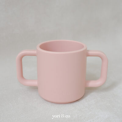 yoriandco Silicone Baby Cups with Handle / Gelas Bayi thumbnail 4