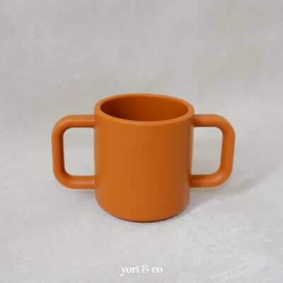 yoriandco Silicone Baby Cups with Handle / Gelas Bayi thumbnail 5