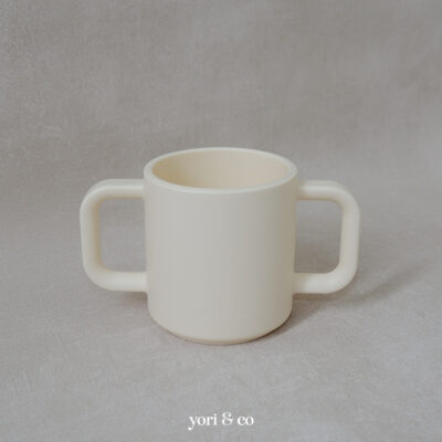 yoriandco Silicone Baby Cups with Handle / Gelas Bayi thumbnail 8