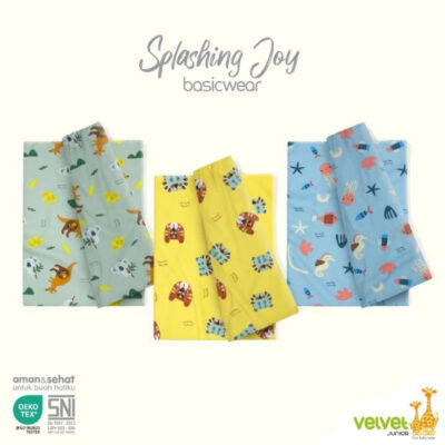 Velvet Junior Bedong Bayi Splashing Joy Series 110 x 90 ( Isi 3 Pcs )