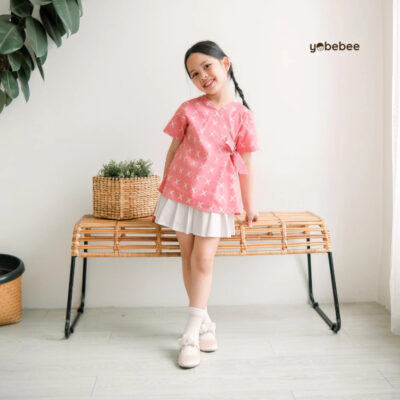 Yobebee Pavita Batik Atasan Anak Perempuan - Baju Batik Anak Cewek Model Tangan Pendek thumbnail 4