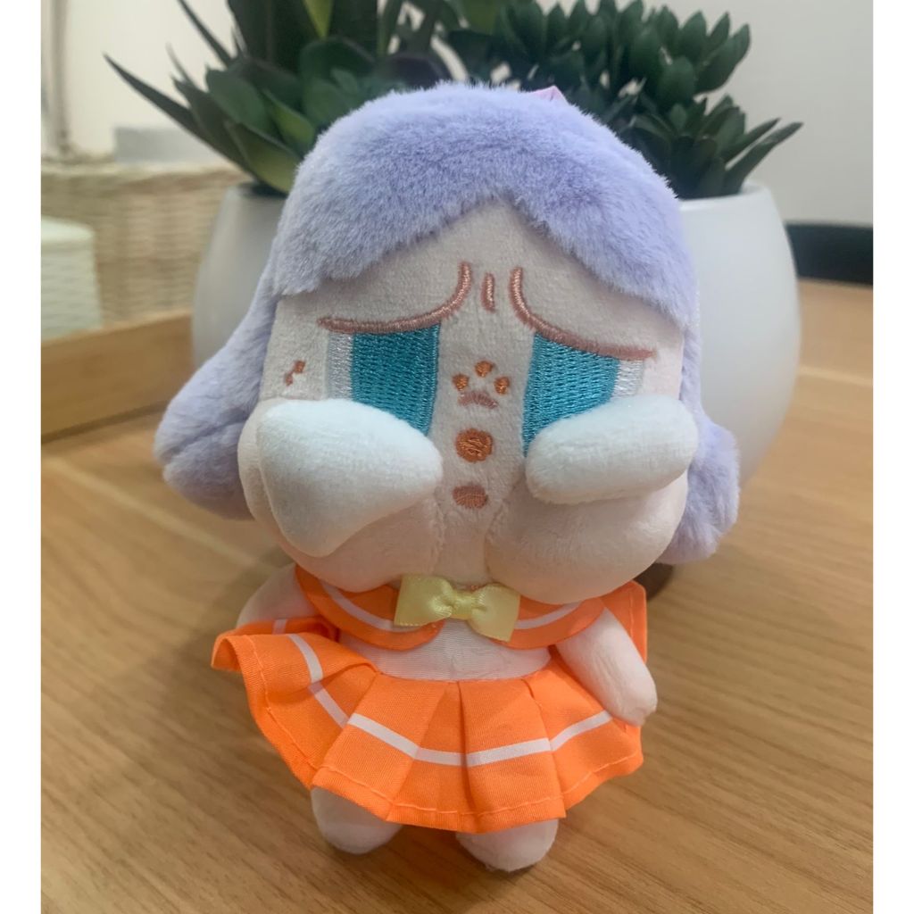 Gantungan Kunci Cry Baby Rok / Gantungan kunci boneka lucu
