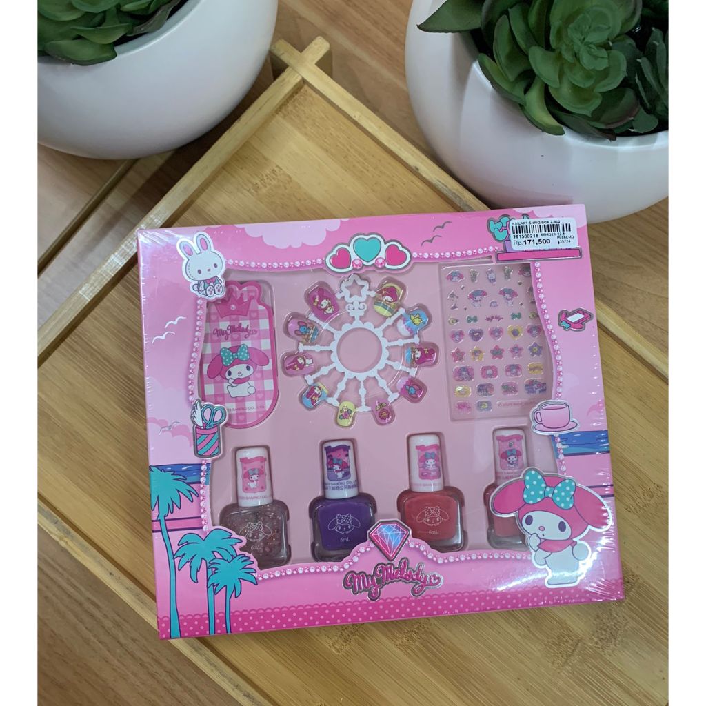 Nail Art Sanrio set BOX ZJ312 / Mainan Anak Perempuan Kutek Set
