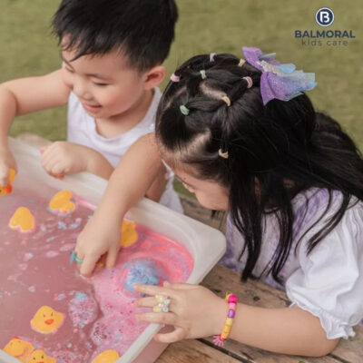 Balmoral Kids Sensory Bath Bombs Unicorn Magic Series With Surprise Toys Colorful Scent SLS FREE thumbnail 2
