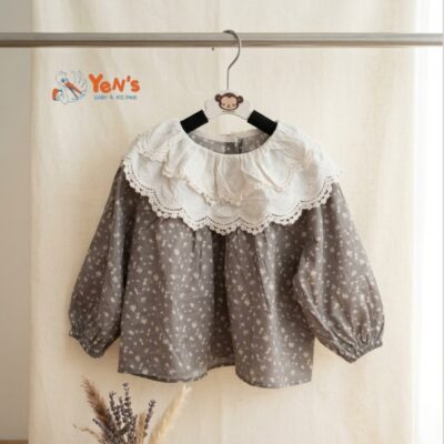 Blouse Anak Perempuan Vintage Motif Bunga Kerah Renda Ruffle Grey 2635